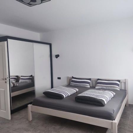Ferienwohnung Am Kapellplatz Altötting Buitenkant foto